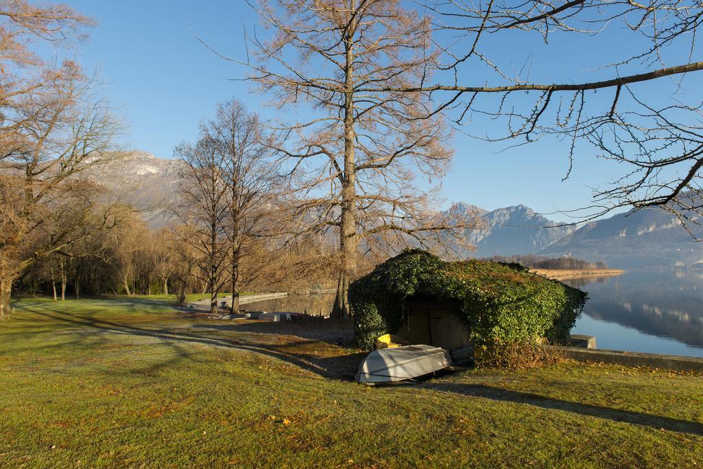 Relais Di Villa Adinolfi Annone di Brianza Bagian luar foto