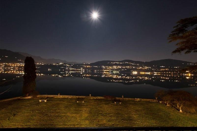 Relais Di Villa Adinolfi Annone di Brianza Bagian luar foto